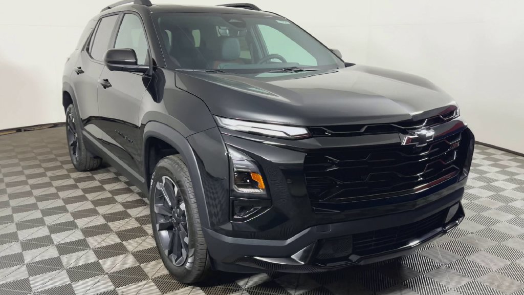New 2027 Chevrolet Equinox RS w/ Safety and Technology Package AWD/4WD image 3