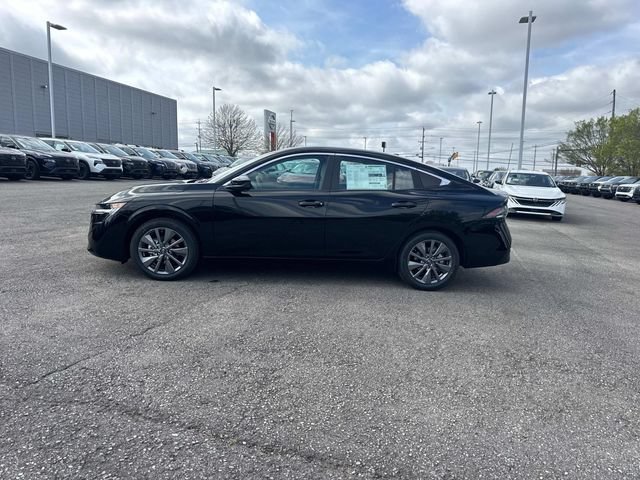 New 2026 Nissan Sentra SL w/ Floor Mat Package FWD image 7