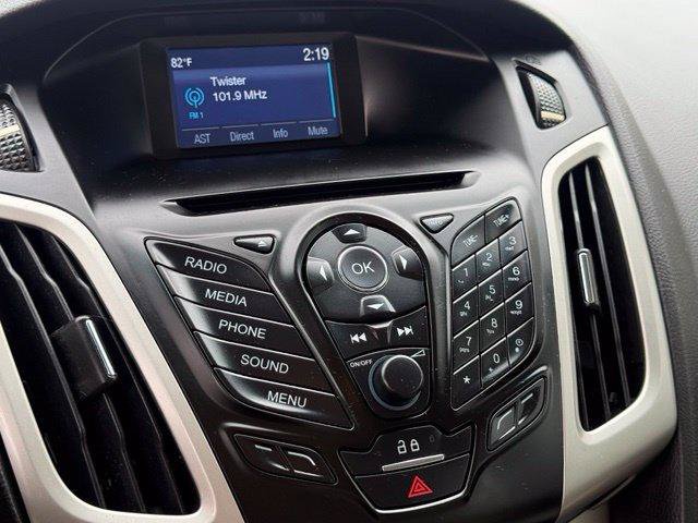 Used 2014 Ford Focus SE FWD image 10