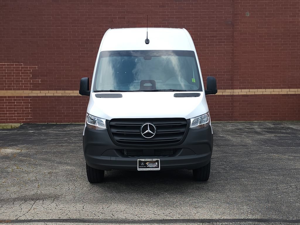 Used 2026 Mercedes-Benz Sprinter 3500 image 2