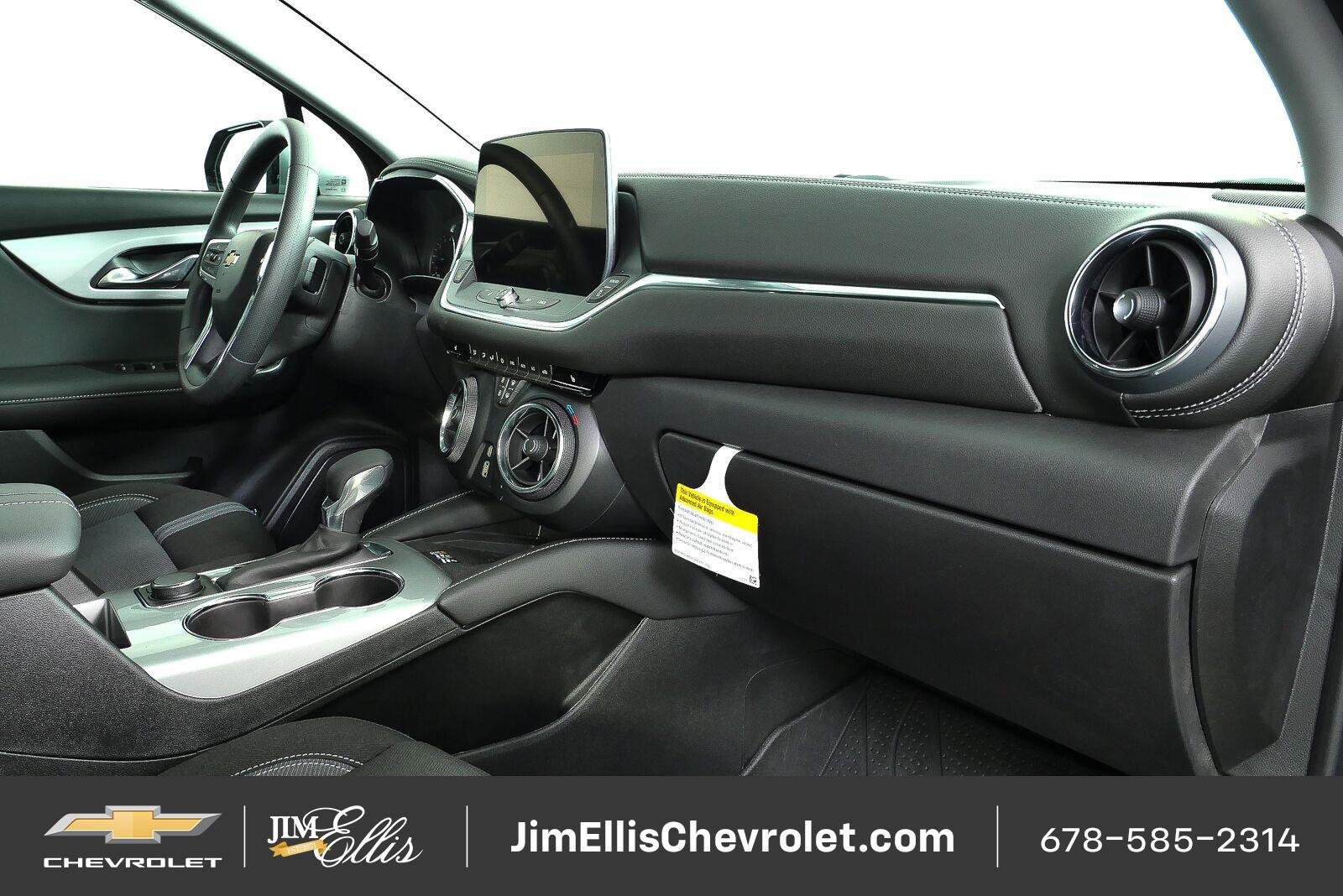 New 2026 Chevrolet Blazer LT w/ Convenience Package FWD image 20