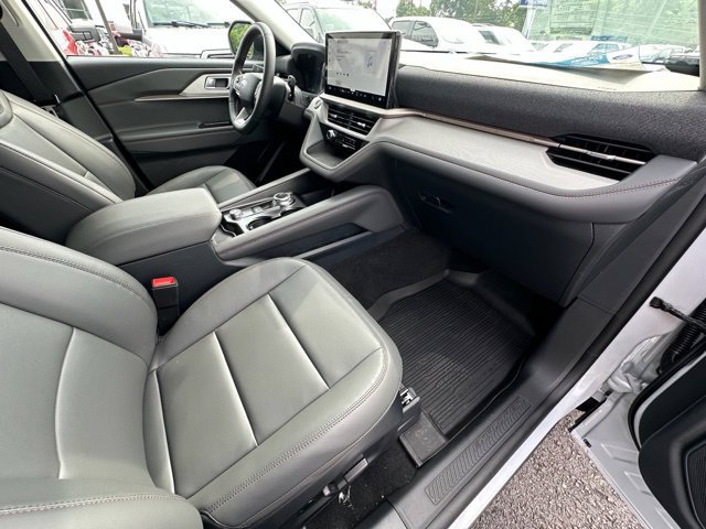 New 2026 Ford Explorer Active w/ Active Comfort Package AWD/4WD image 23