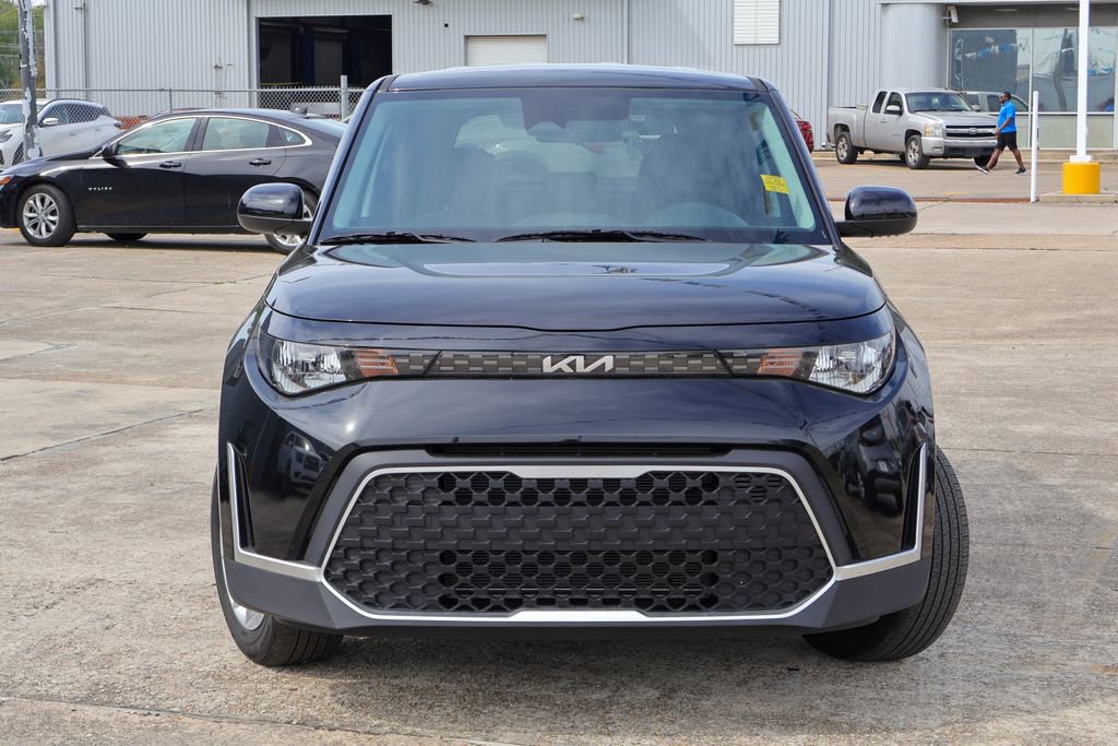 Used 2025 Kia Soul LX image 21