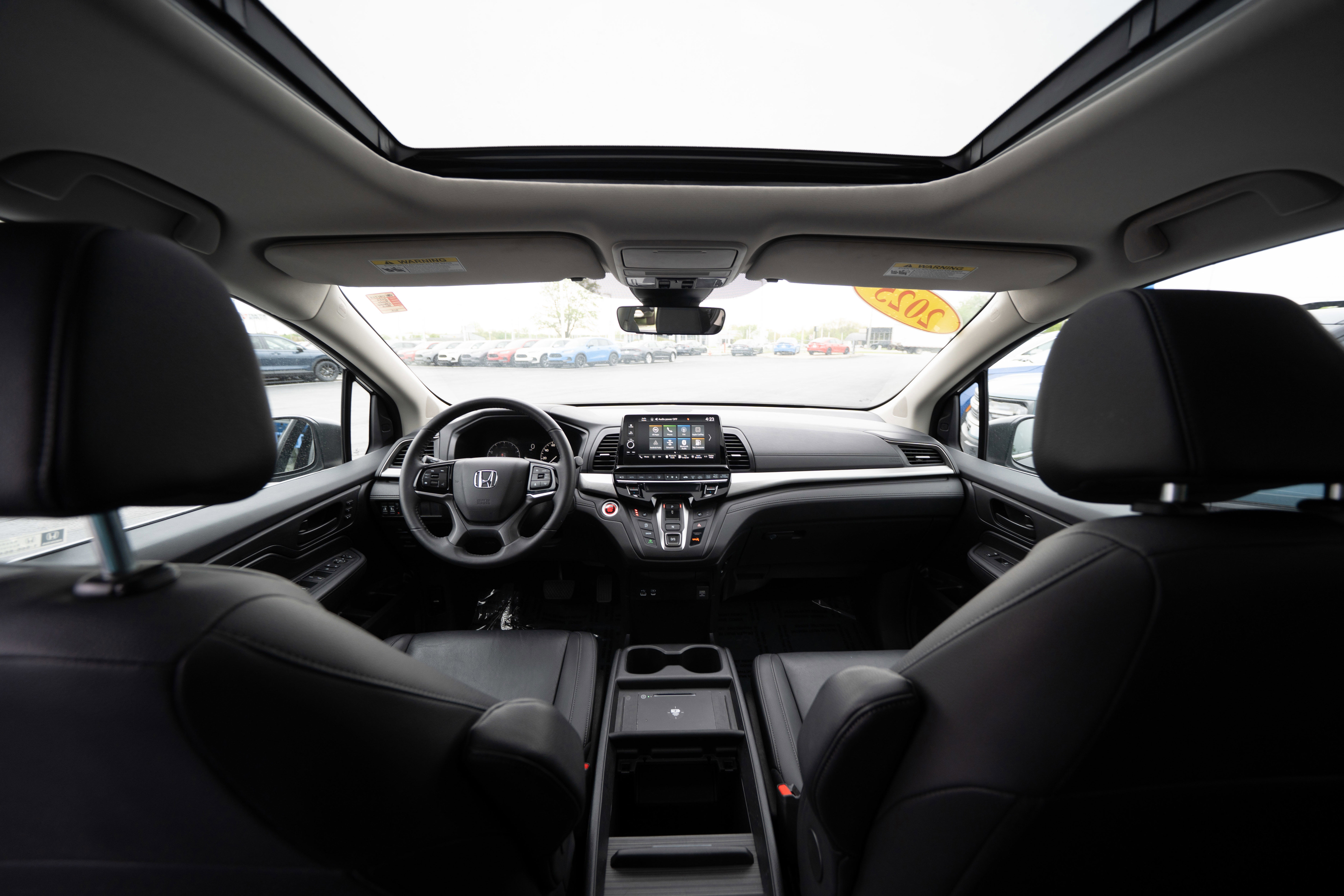 Used 2025 Honda Odyssey EX-L image 19
