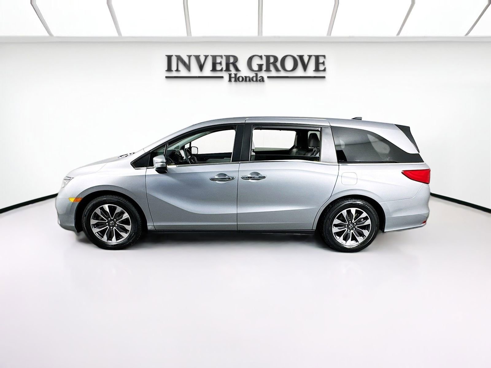 Used 2023 Honda Odyssey EX-L image 8