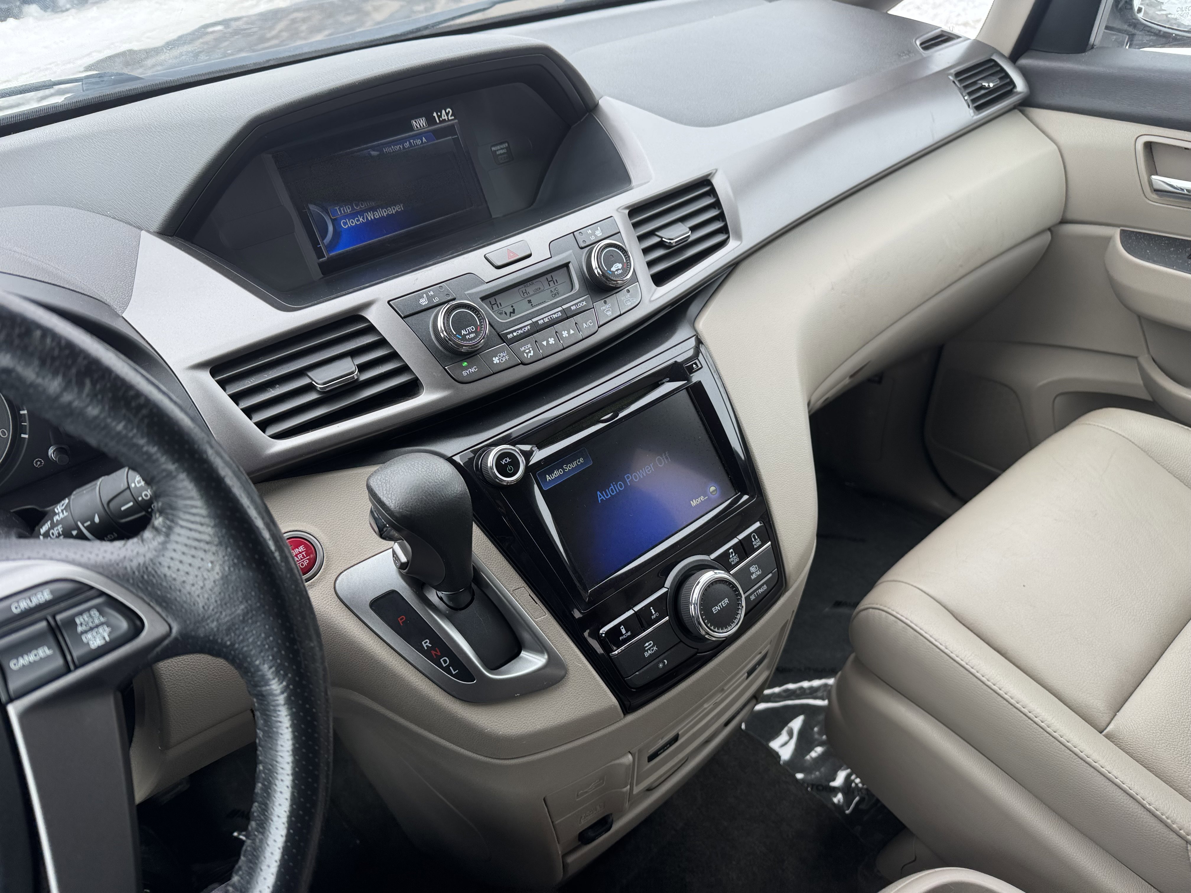 Used 2015 Honda Odyssey EX-L image 30