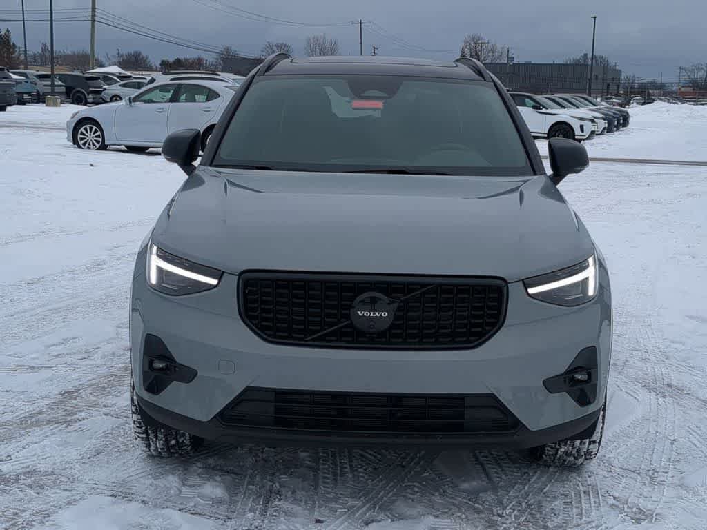 New 2026 Volvo XC40 B5 Ultra w/ Protection Package Premier AWD/4WD image 10