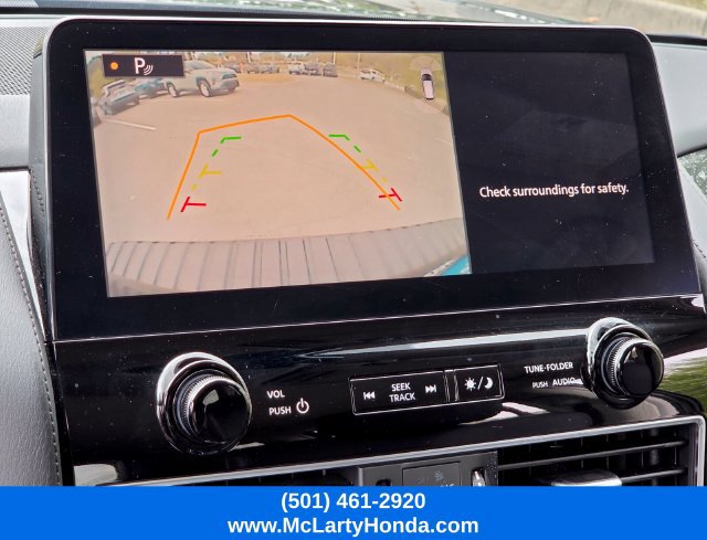 Used 2024 Nissan Armada SV AWD/4WD image 23