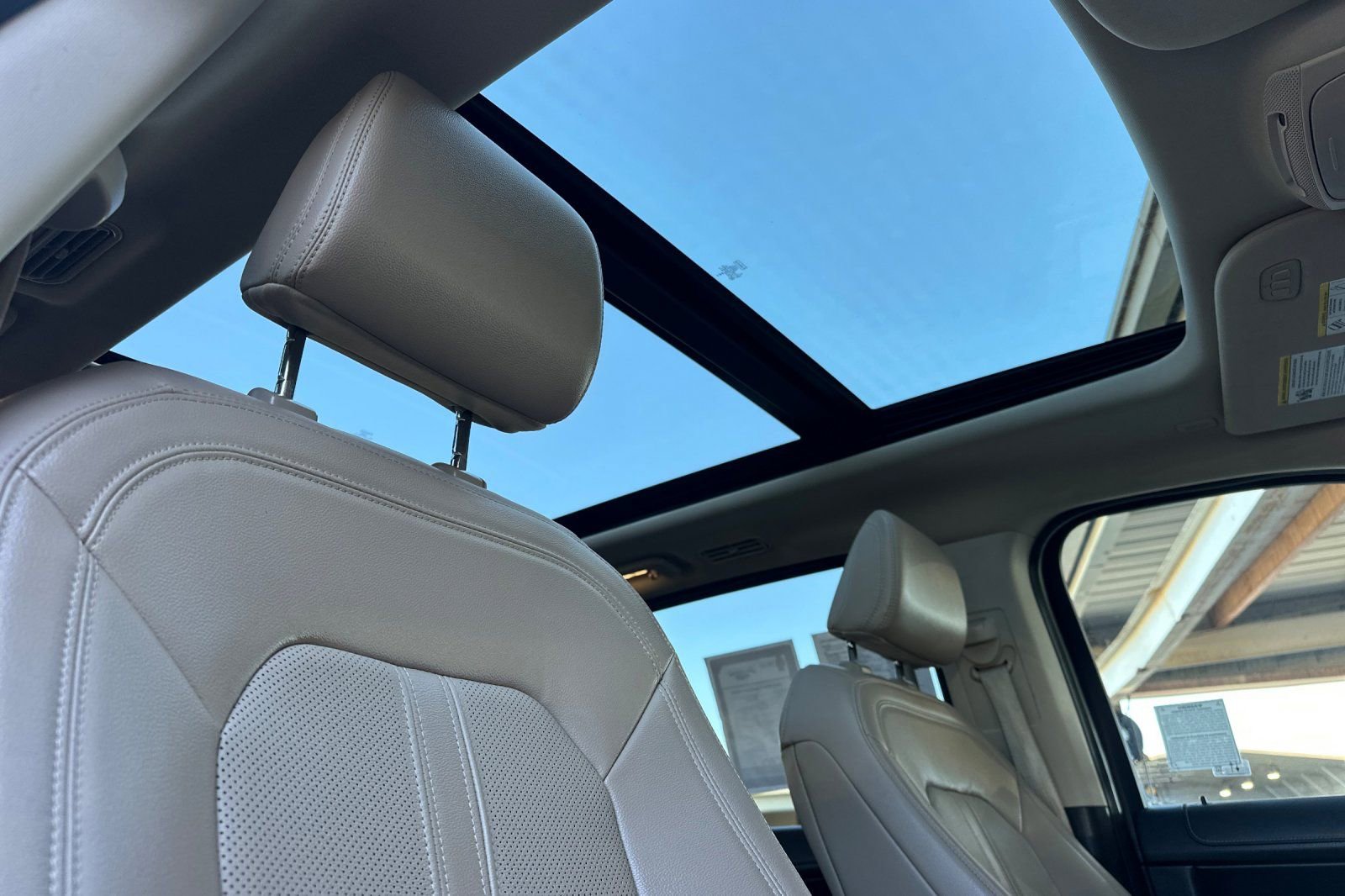 Certified 2023 Ford Expedition Limited image 15