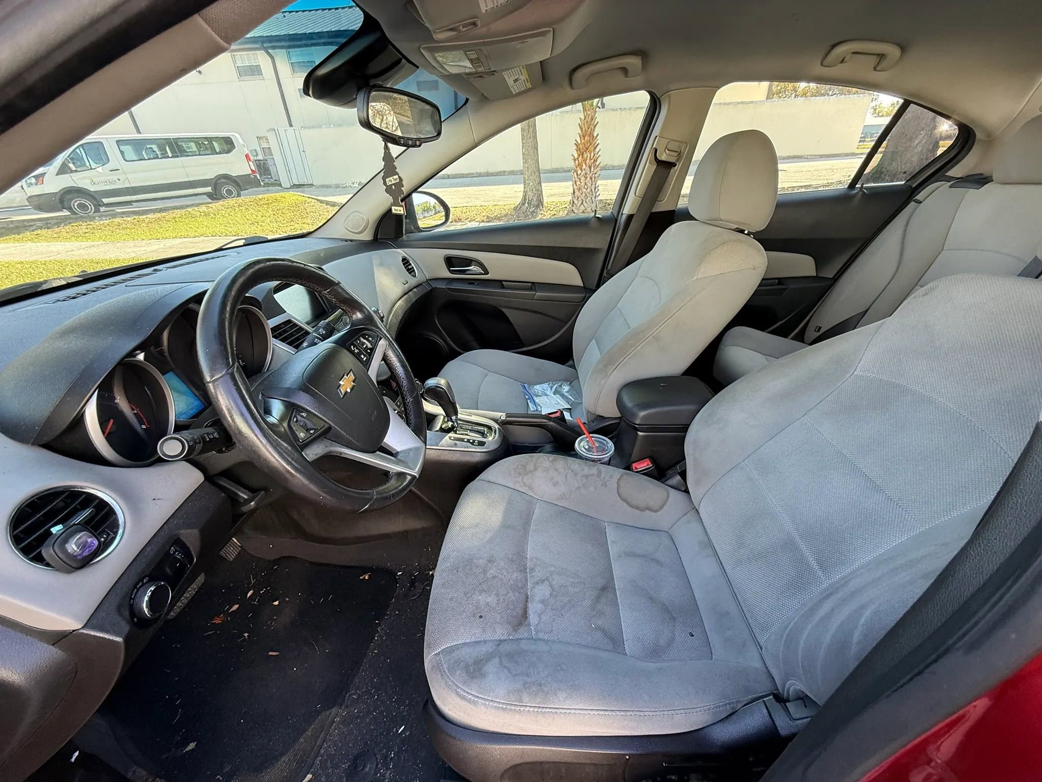 Used 2013 Chevrolet Cruze LT w/ Technology Package image 10