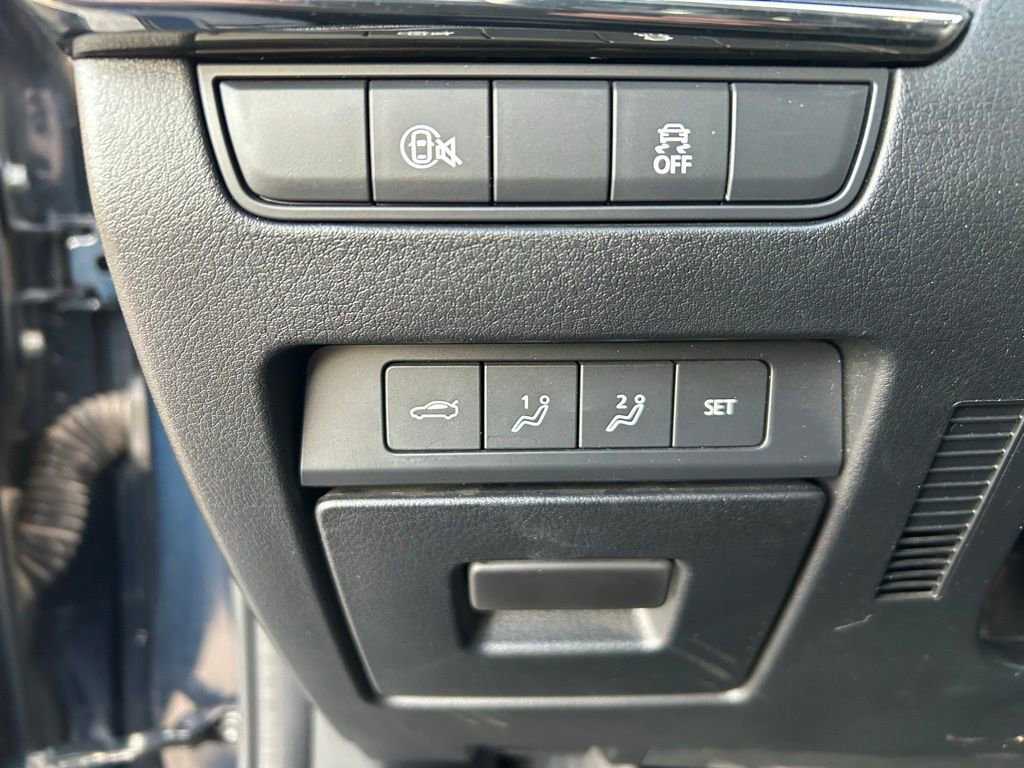 Used 2024 MAZDA MAZDA3 s image 13