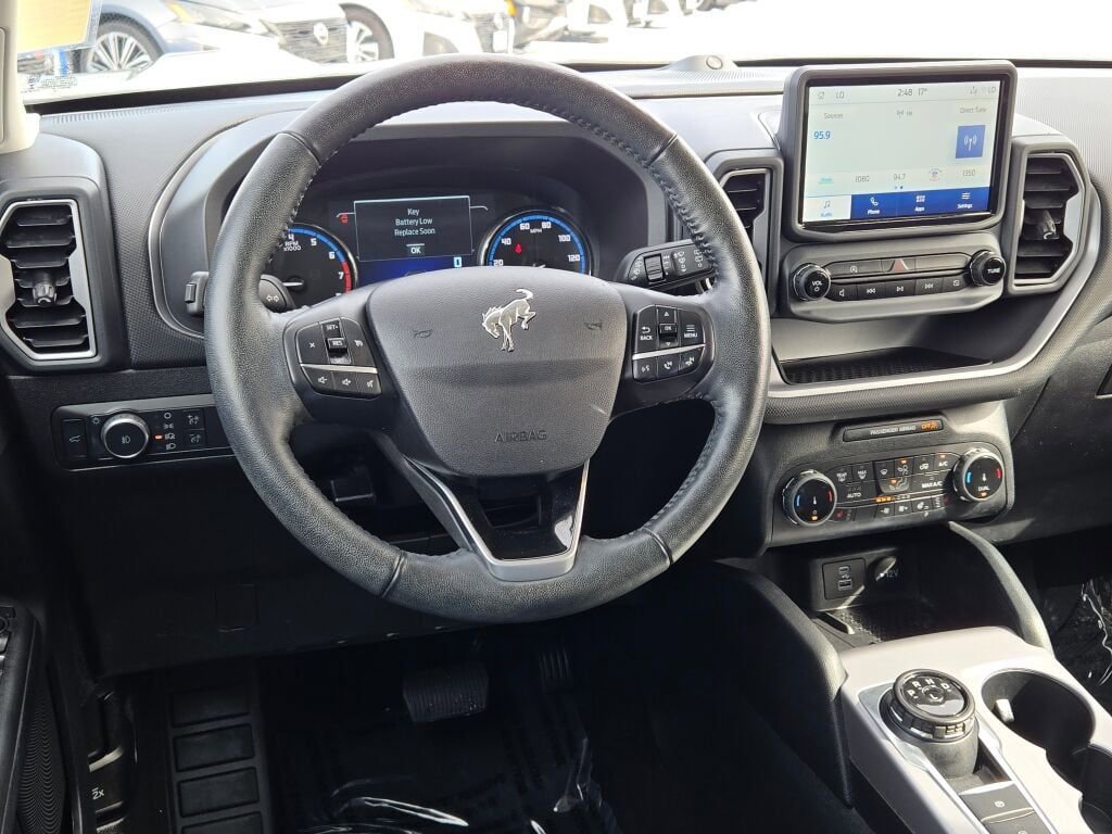 Used 2022 Ford Bronco Sport Outer Banks w/ Tech Package AWD/4WD image 18