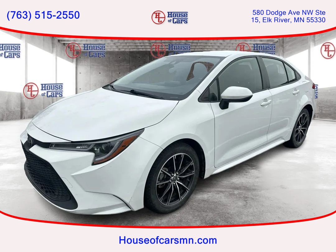 Used 2022 Toyota Corolla LE image 1