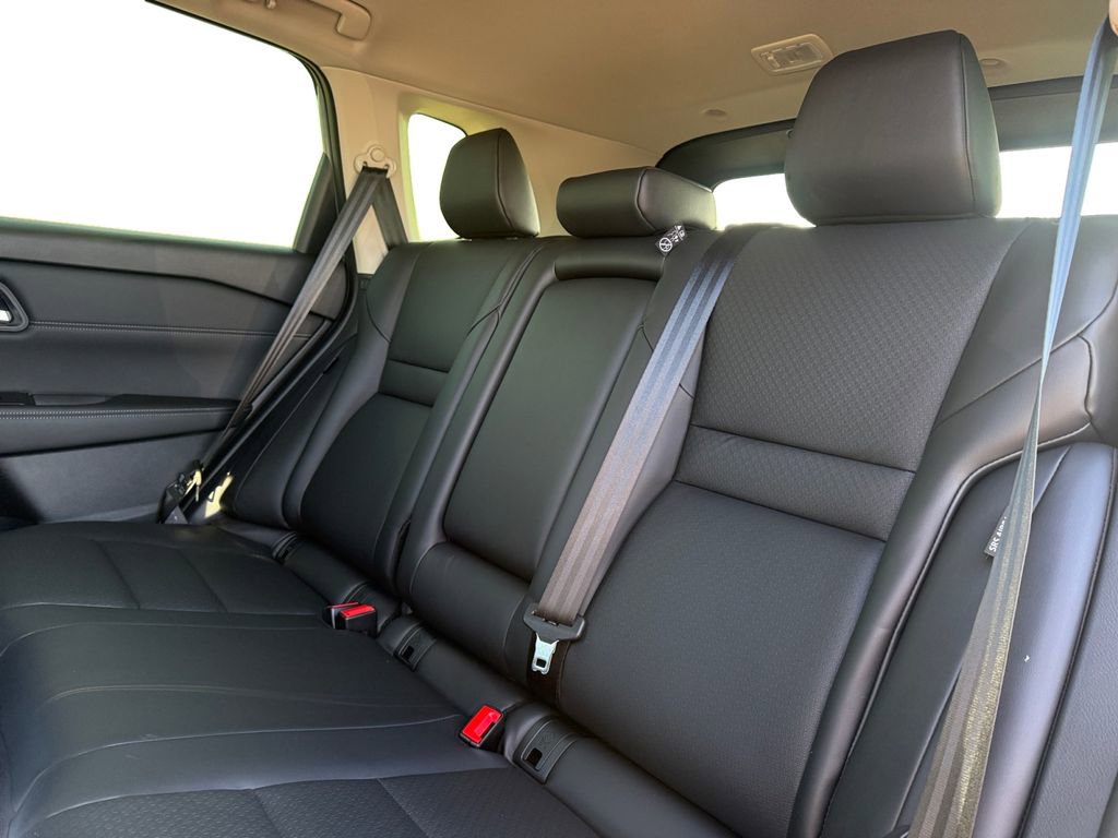 New 2026 Nissan Rogue Dark Armor image 14