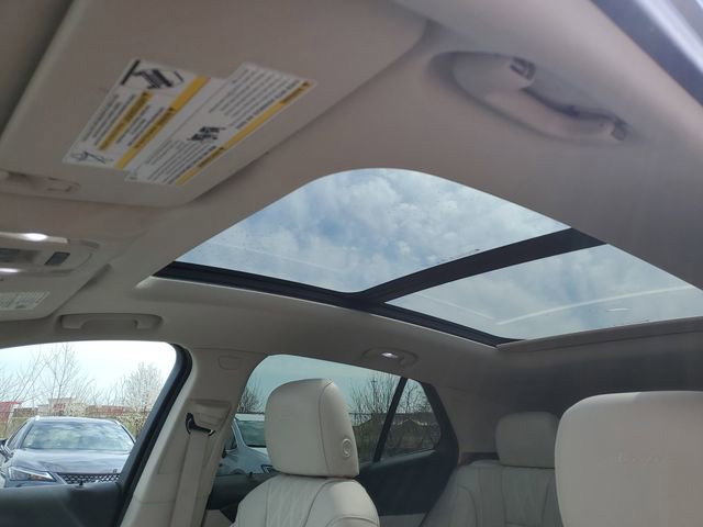 Certified 2023 Buick Envision Avenir AWD/4WD image 6