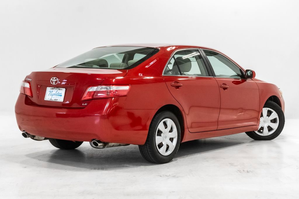 Used 2009 Toyota Camry LE FWD image 24