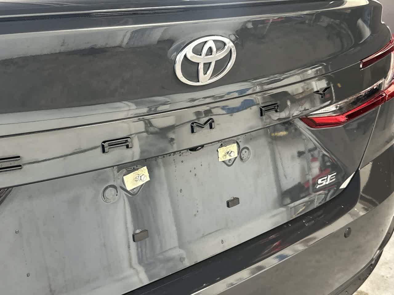 Used 2025 Toyota Camry SE FWD image 10