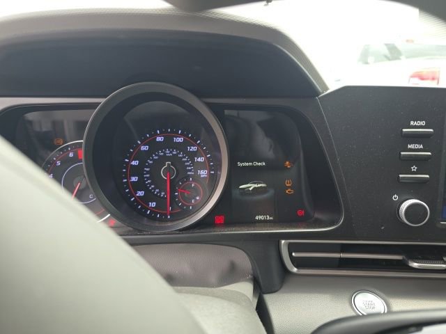 Used 2023 Hyundai Elantra SEL image 8