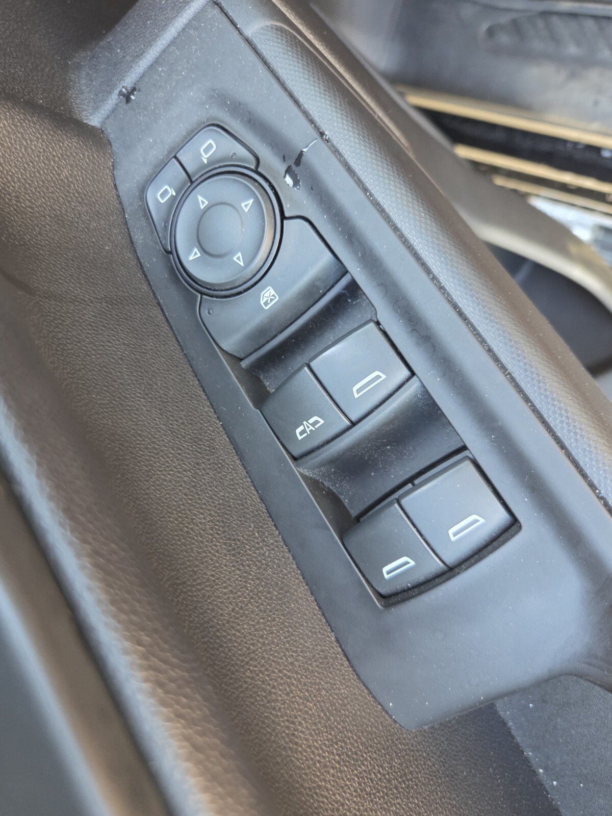 Certified 2023 Chevrolet Silverado 1500 Custom RWD image 28