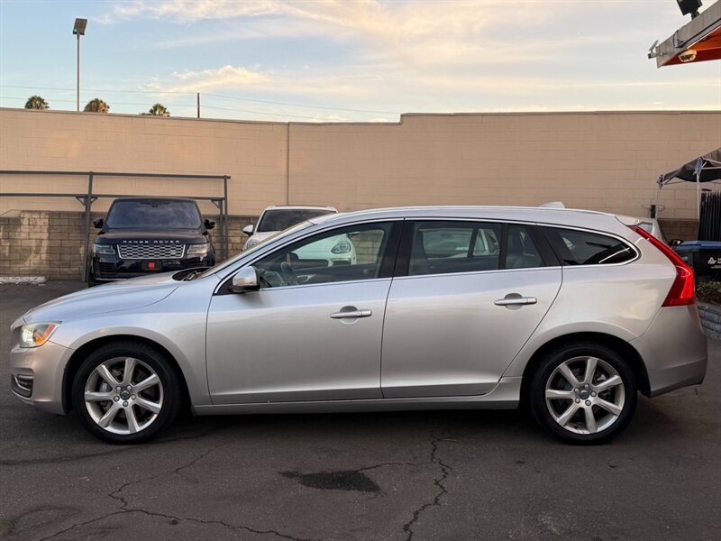 Used 2016 Volvo V60 T5 Platinum AWD/4WD image 10