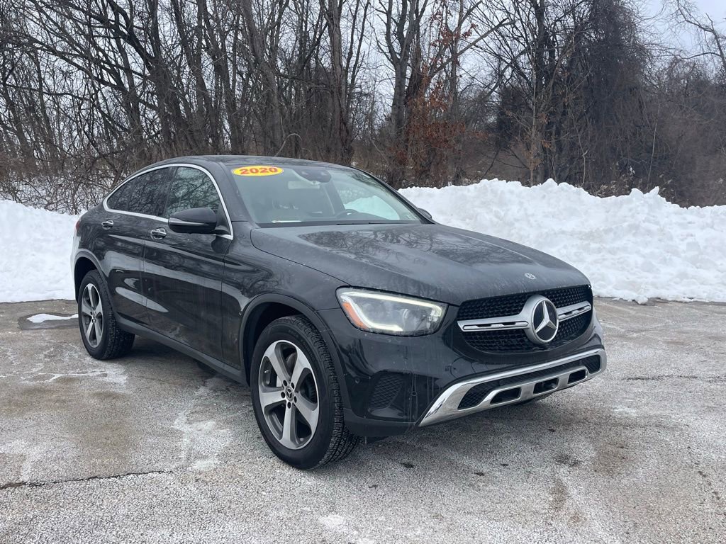 Used 2020 Mercedes-Benz GLC 300 4MATIC Coupe video 1