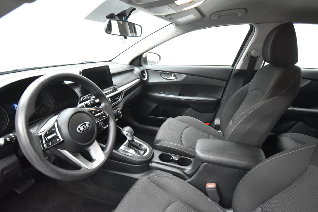 Used 2019 Kia Forte LXS FWD image 7