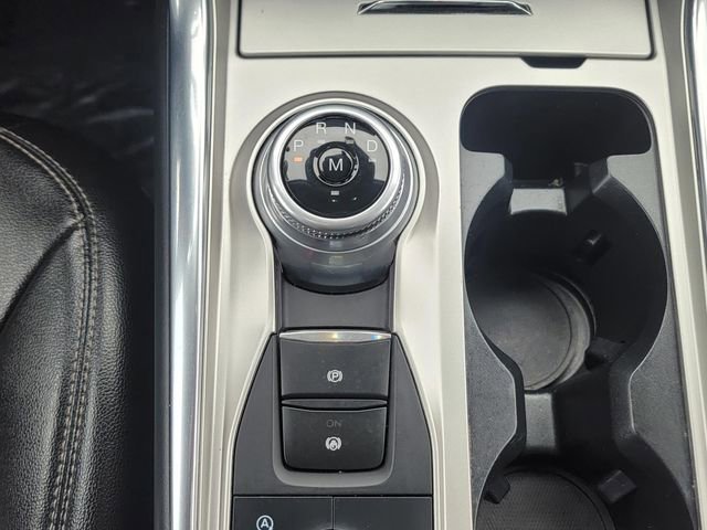 Used 2020 Ford Explorer XLT w/ Equipment Group 202A image 27