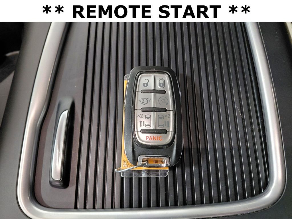 Certified 2021 Chrysler Pacifica Touring-L image 10