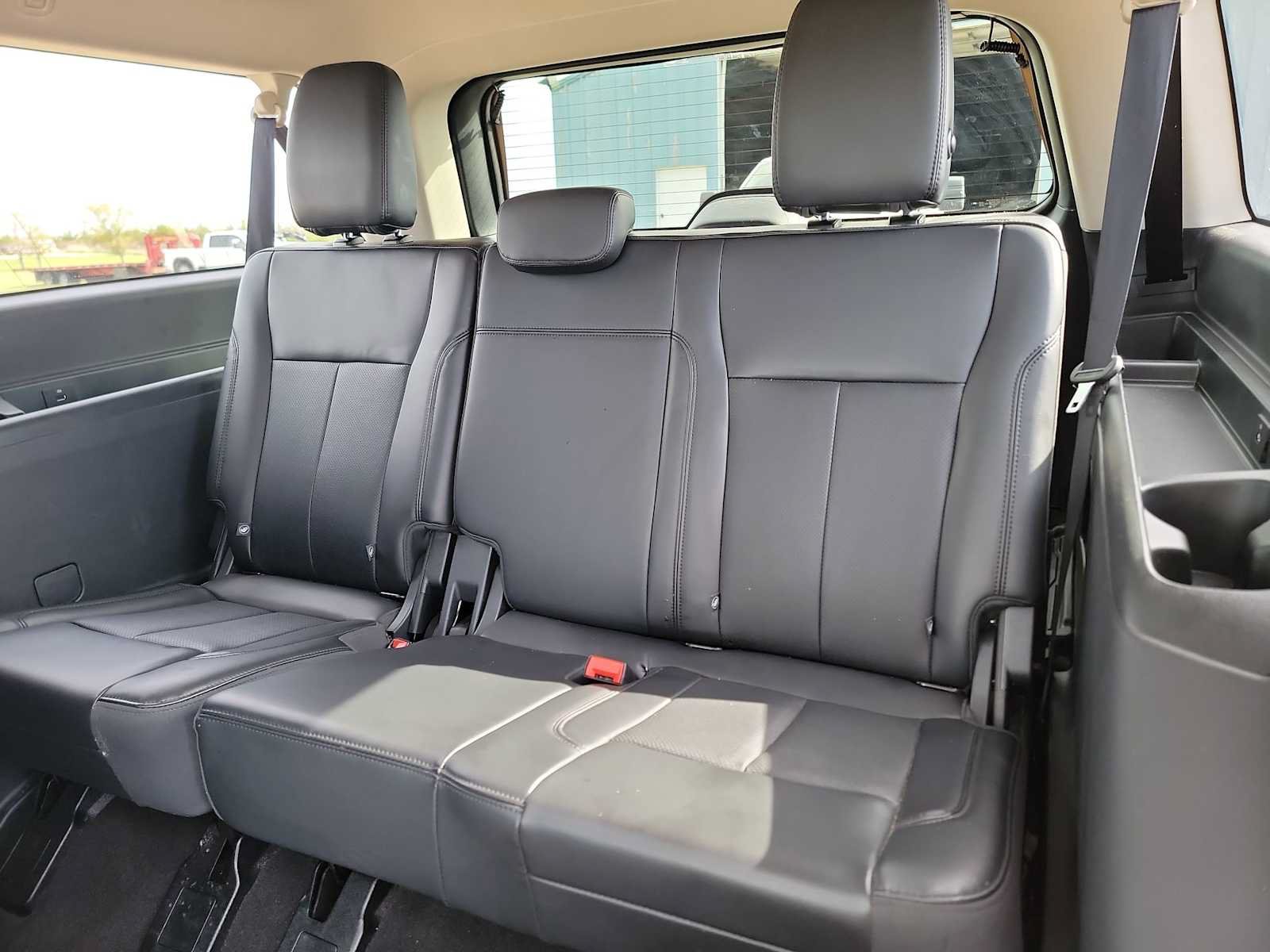 Used 2024 Ford Expedition Max XLT AWD/4WD image 24