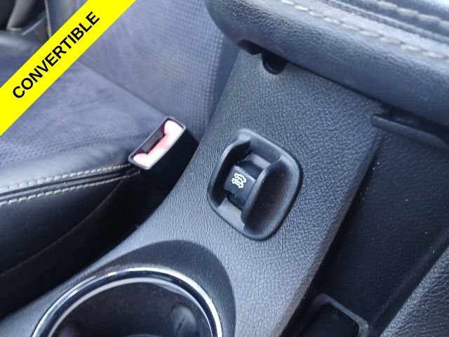 Used 2012 Chrysler 200 S FWD image 22