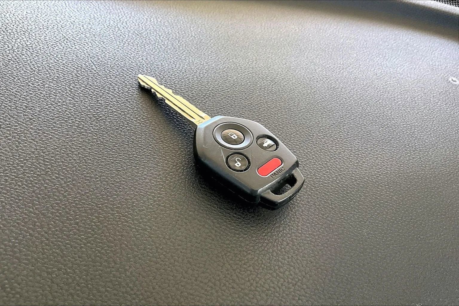 Used 2020 Subaru Crosstrek 2.0i Premium w/ Popular Package #2 image 31