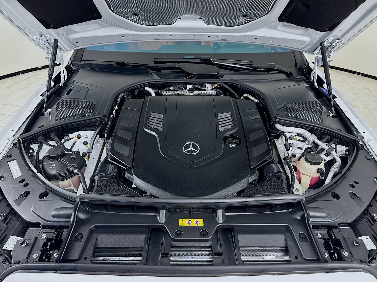 Used 2025 Mercedes-Benz S 580 4MATIC Sedan image 30
