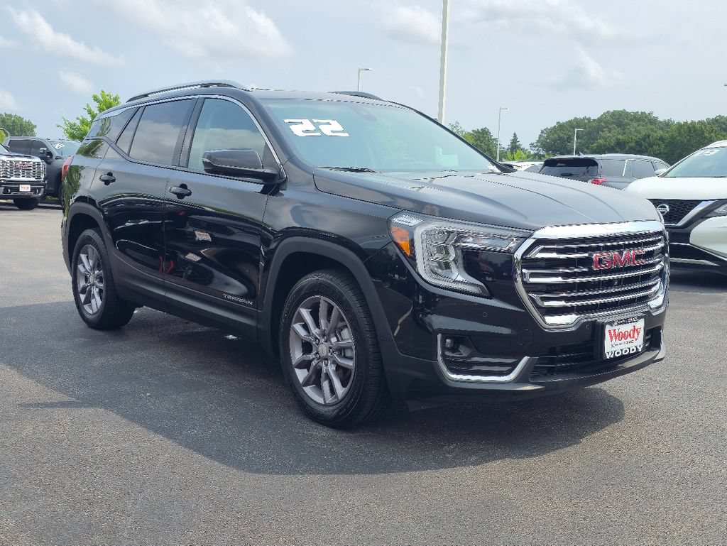 Certified 2022 GMC Terrain SLT w/ Tech Package AWD/4WD image 6