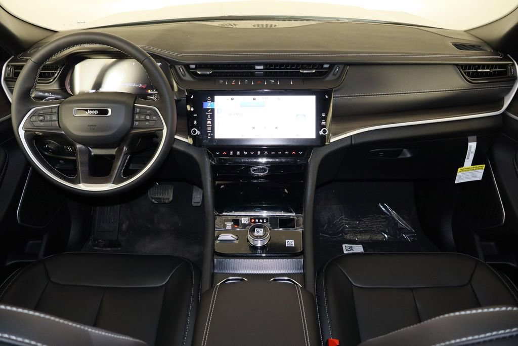 New 2026 Jeep Grand Cherokee L Limited image 14