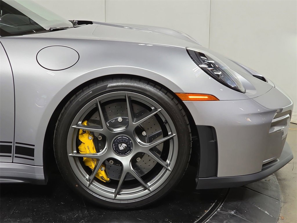 Used 2026 Porsche 911 GT3 image 11