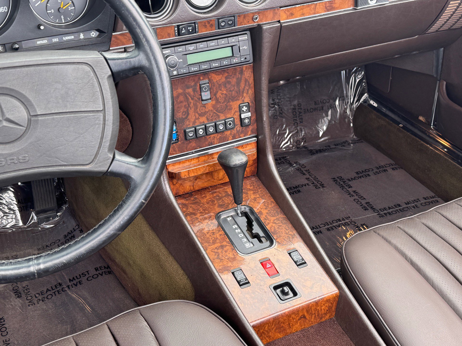 Used 1987 Mercedes-Benz 560 SL image 18