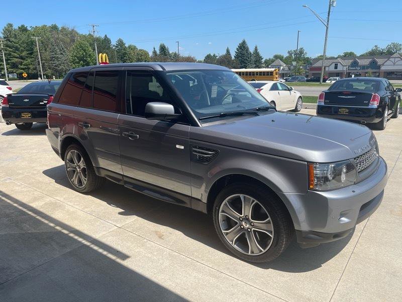 Used 2011 Land Rover Range Rover Sport Supercharged AWD/4WD image 8