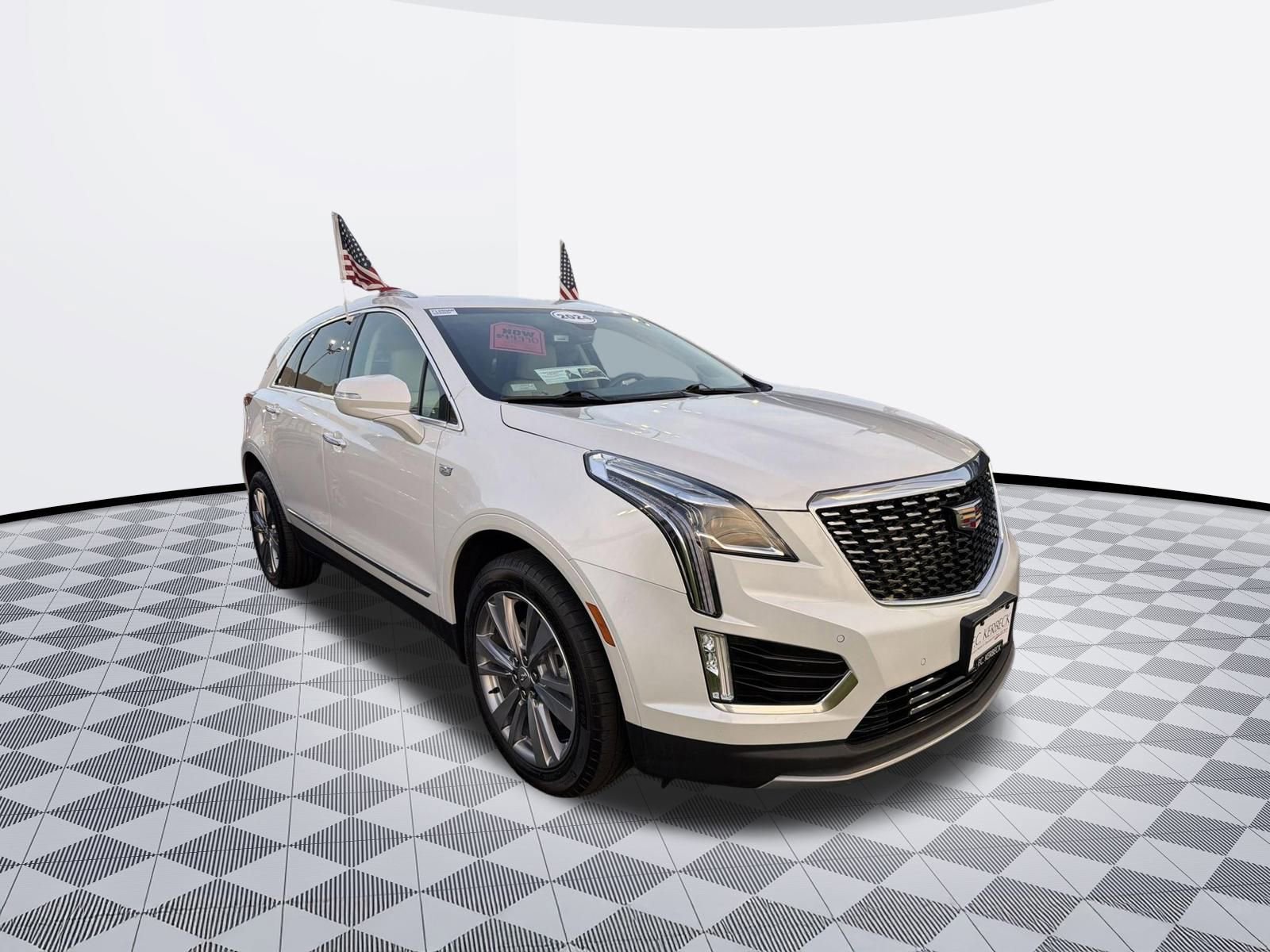 Certified 2024 Cadillac XT5 Premium Luxury w/ LPO, Floor Liner Package image 4