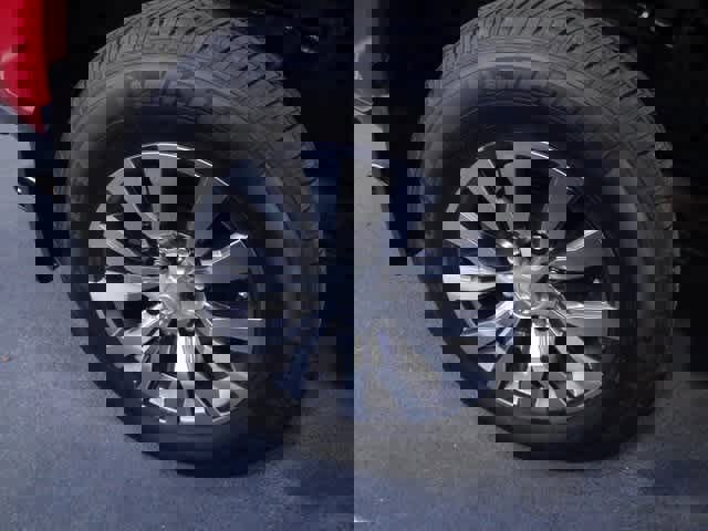 Used 2020 Toyota Tacoma Limited image 21