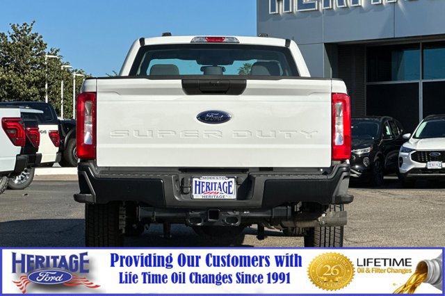 Used 2025 Ford F250 XL image 5