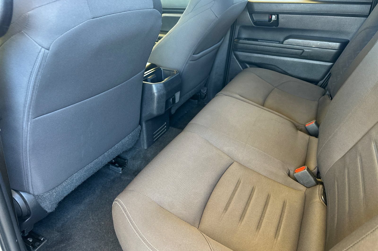 Used 2024 Toyota Tacoma SR5 AWD/4WD image 14