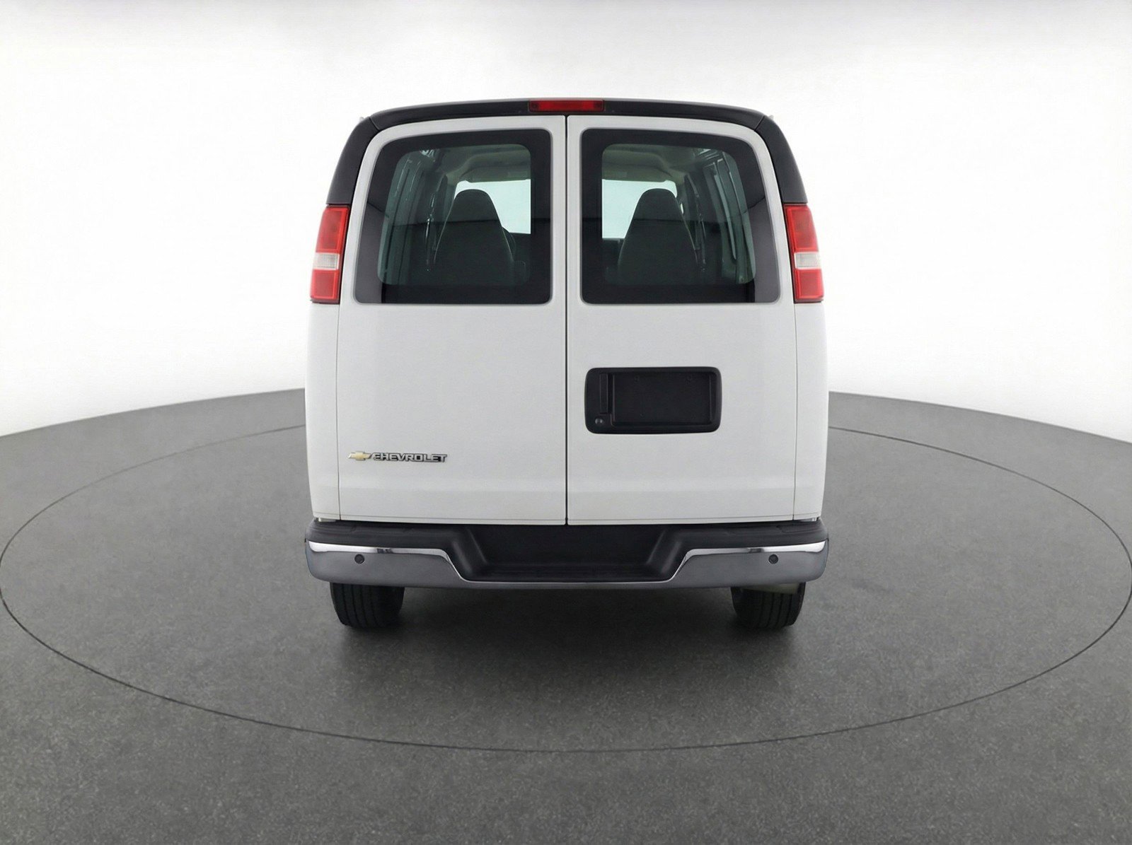 Used 2025 Chevrolet Express 3500 LT w/ LT Preferred Equipment Group image 7