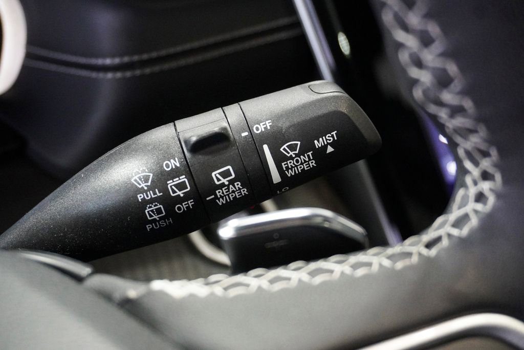 Used 2023 Jeep Grand Cherokee Altitude image 25