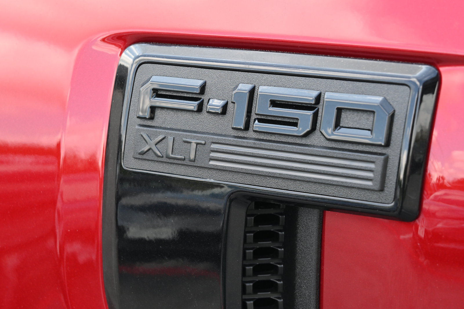New 2026 Ford F150 XLT w/ Equipment Group 302A MID AWD/4WD image 11