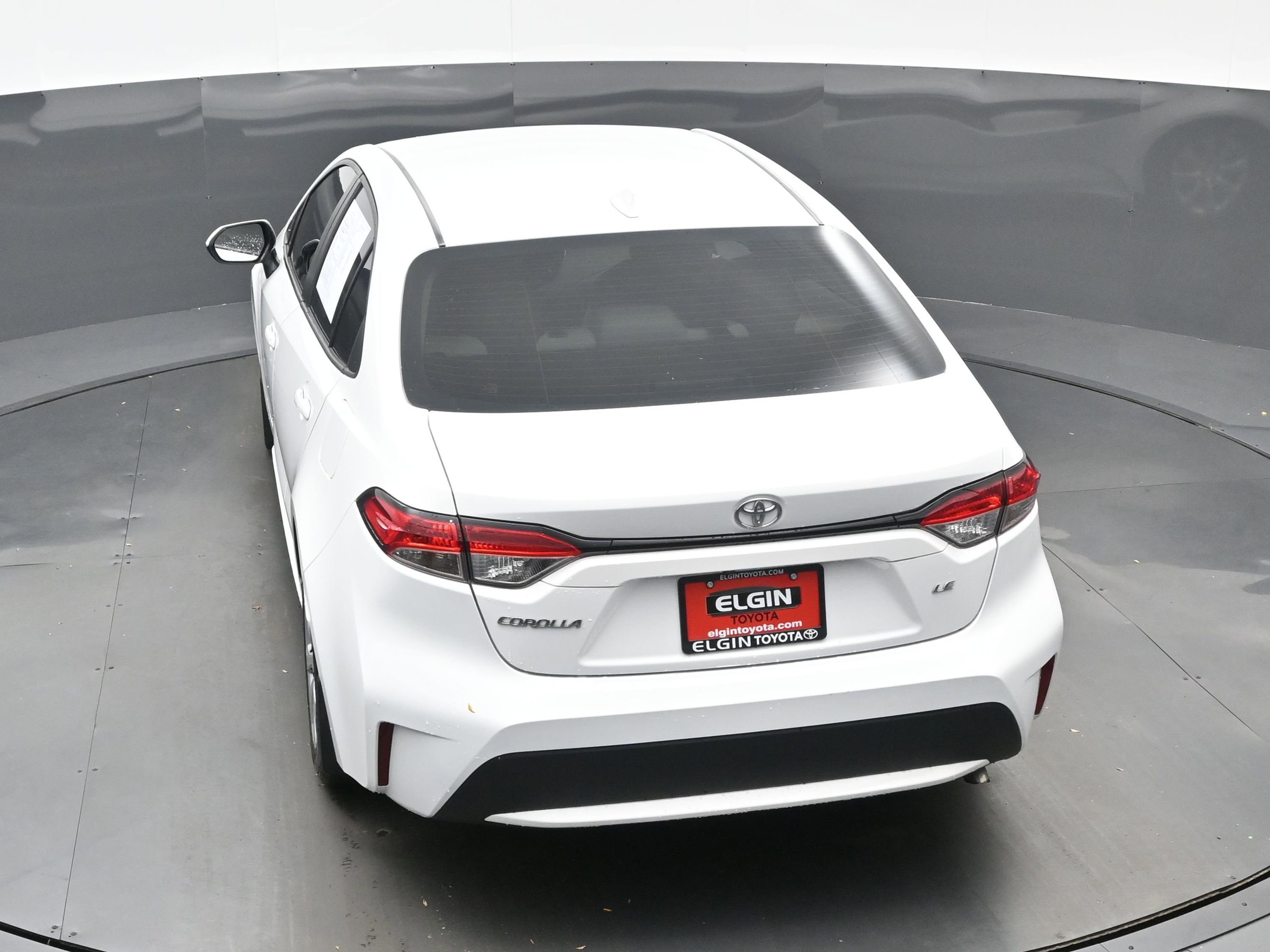 Used 2022 Toyota Corolla LE image 36