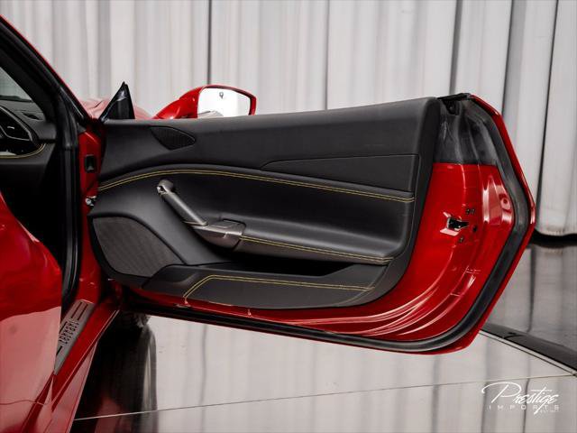 Used 2018 Ferrari 488 GTB RWD image 33