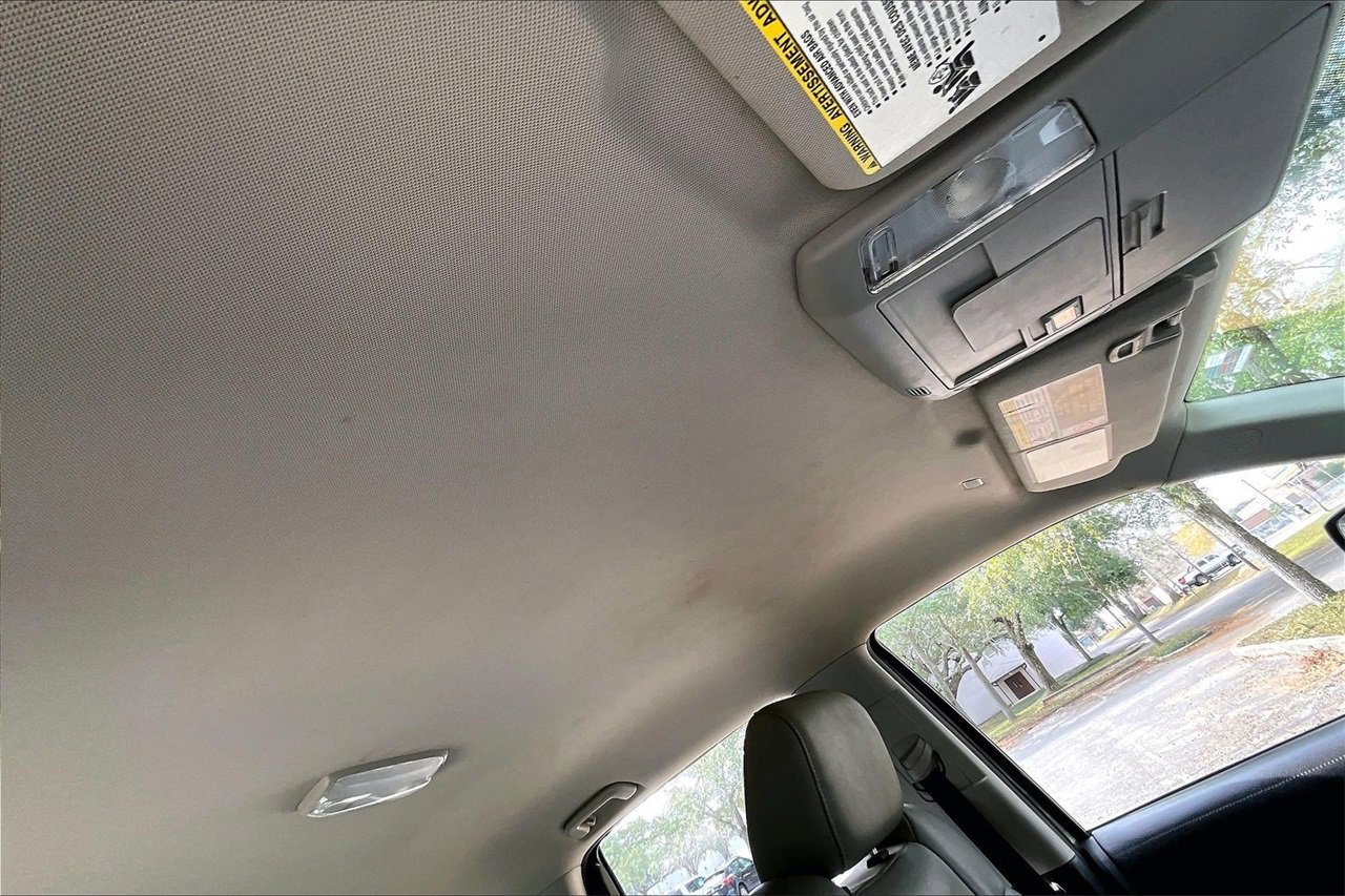 Used 2021 Toyota Tundra SR5 w/ SR5 Leather Package image 24