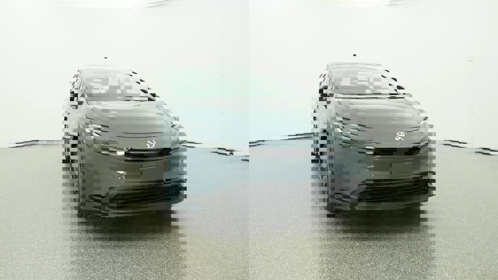 New 2026 Toyota Prius LE image 30