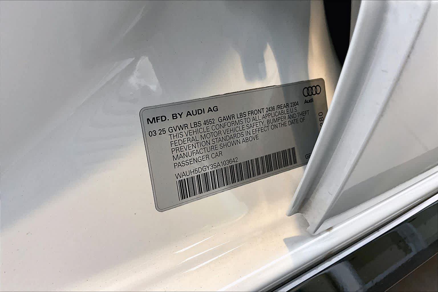 Used 2025 Audi S3 Premium Plus w/ Premium Plus Package AWD/4WD image 32