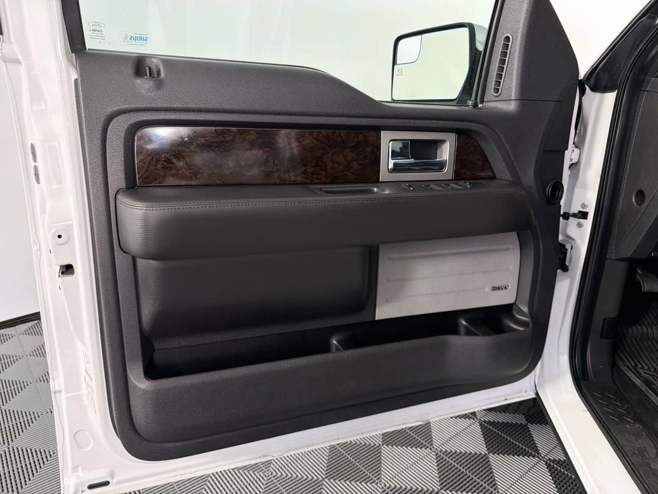 Used 2013 Ford F150 Platinum AWD/4WD image 18